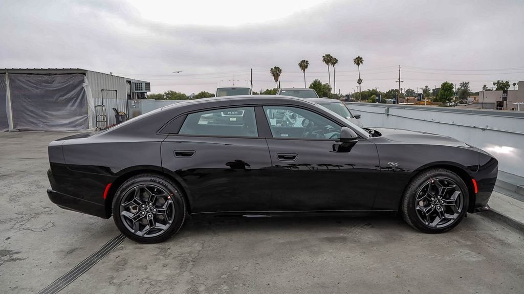 New 2026 Diamond Black Crystal Pearlcoat Dodge R/T Plus image 13