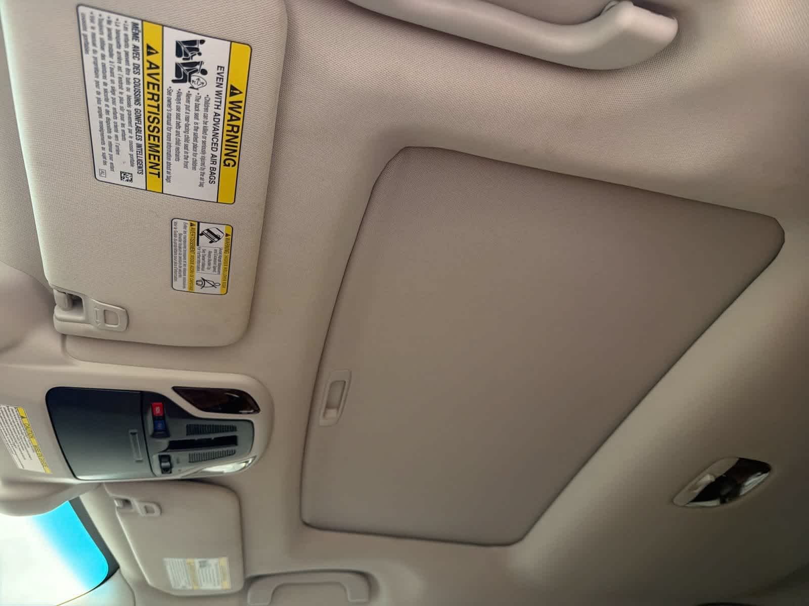 Used 2020 Crystal White Pearl Subaru Touring image 20