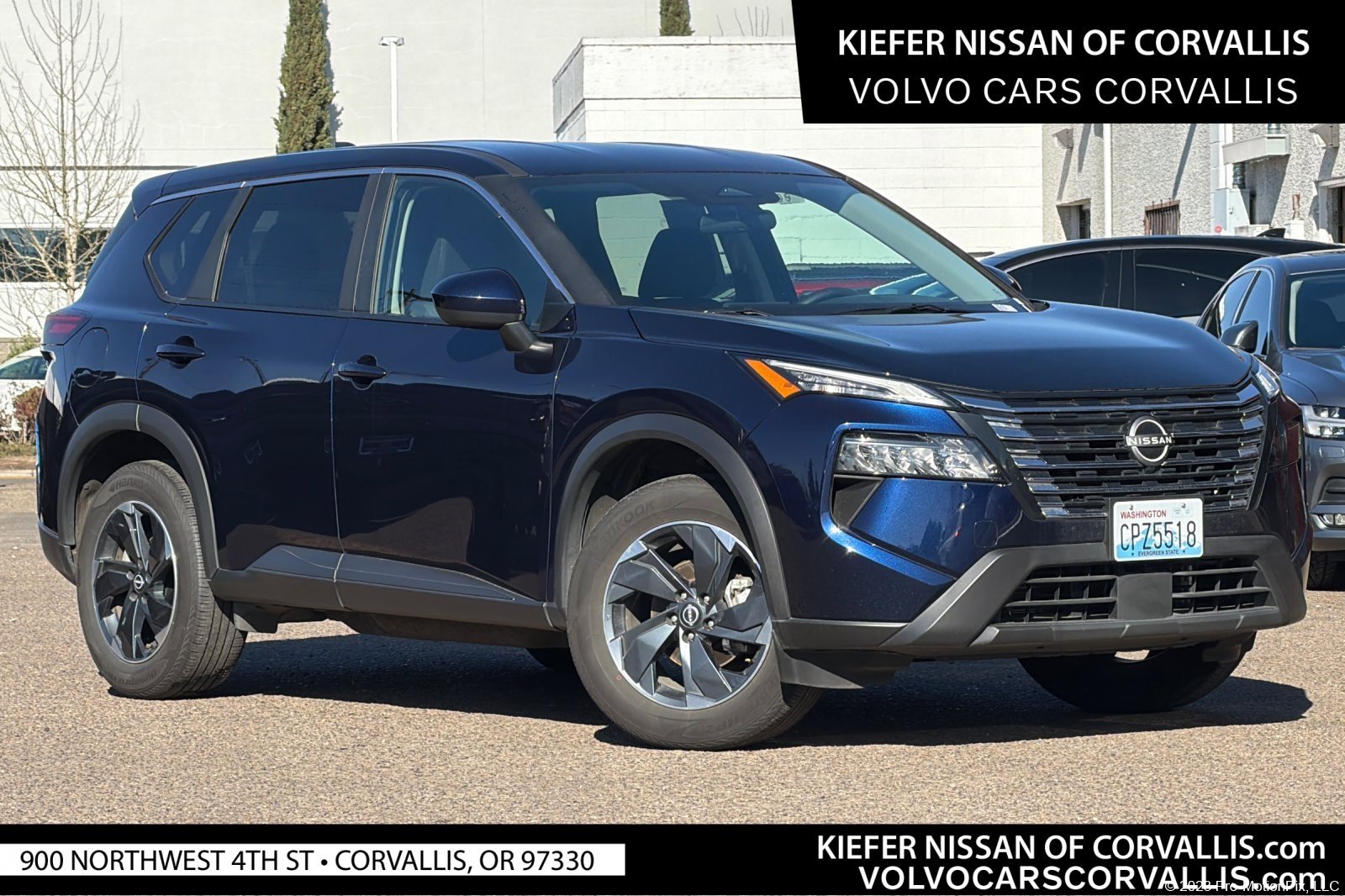 2025 Nissan Rogue SV AWD's photo
