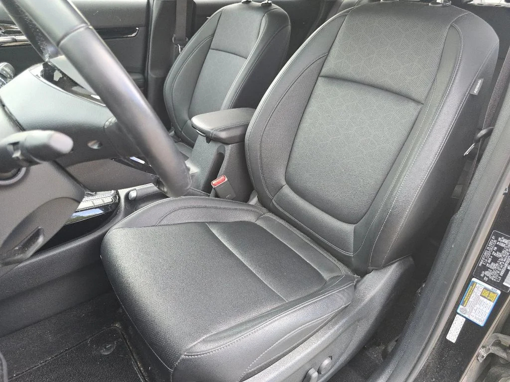 Used 2024 Black Kia EX image 21
