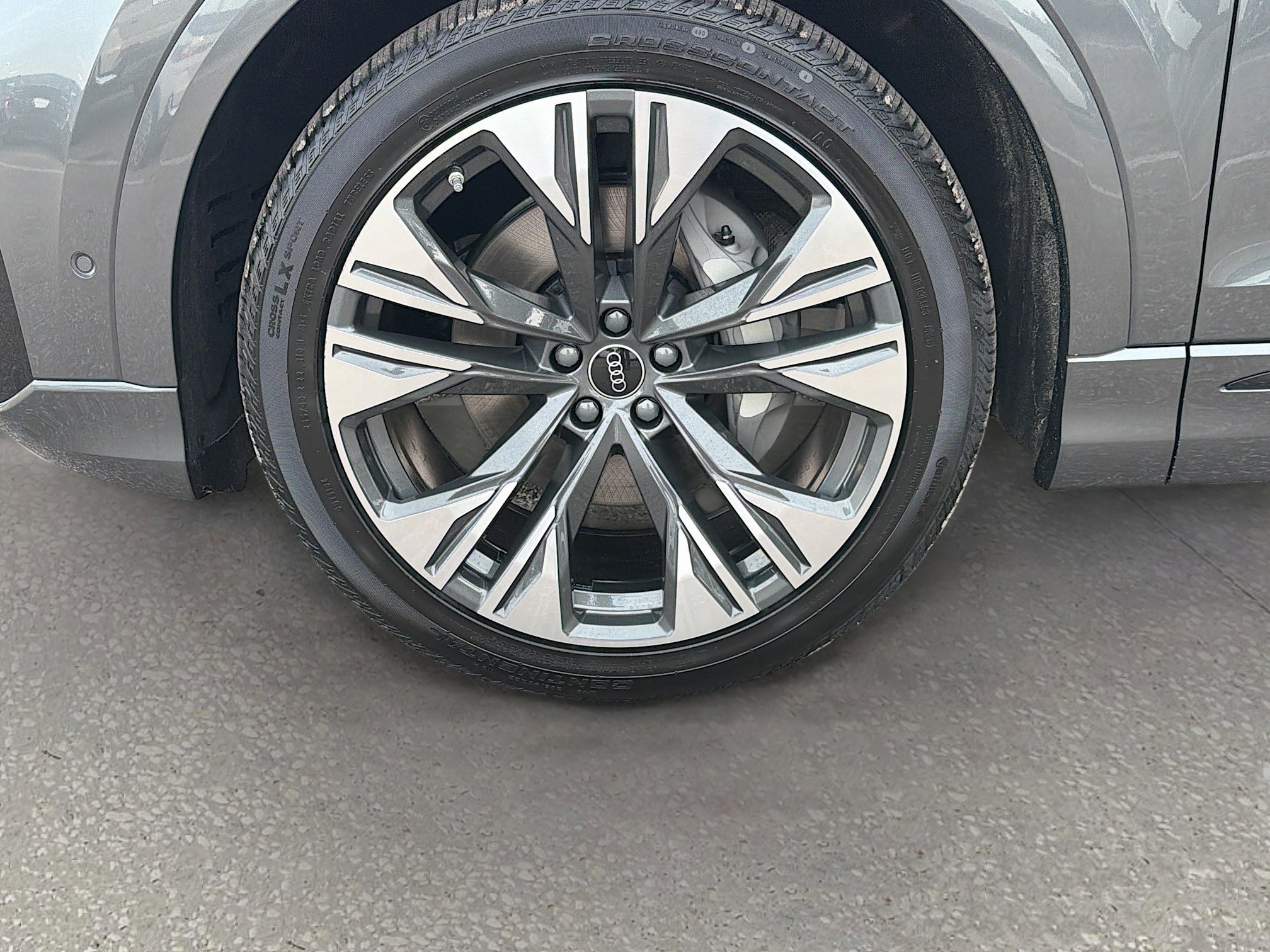 New 2026 Daytona Gray Pearl Effect Audi Premium Plus image 40