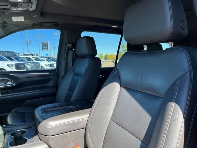 Used 2022 BLACK Chevrolet Z71 image 14