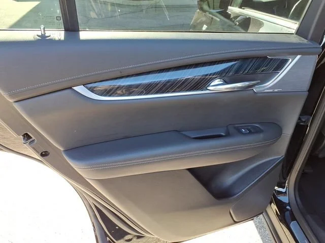 Used 2025 Stellar Black Metallic Cadillac Premium Luxury image 11