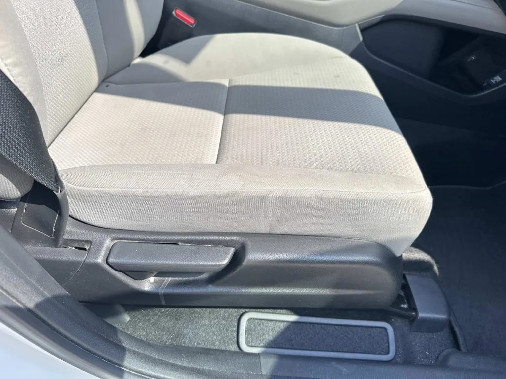 Used 2021 White Honda LX image 20