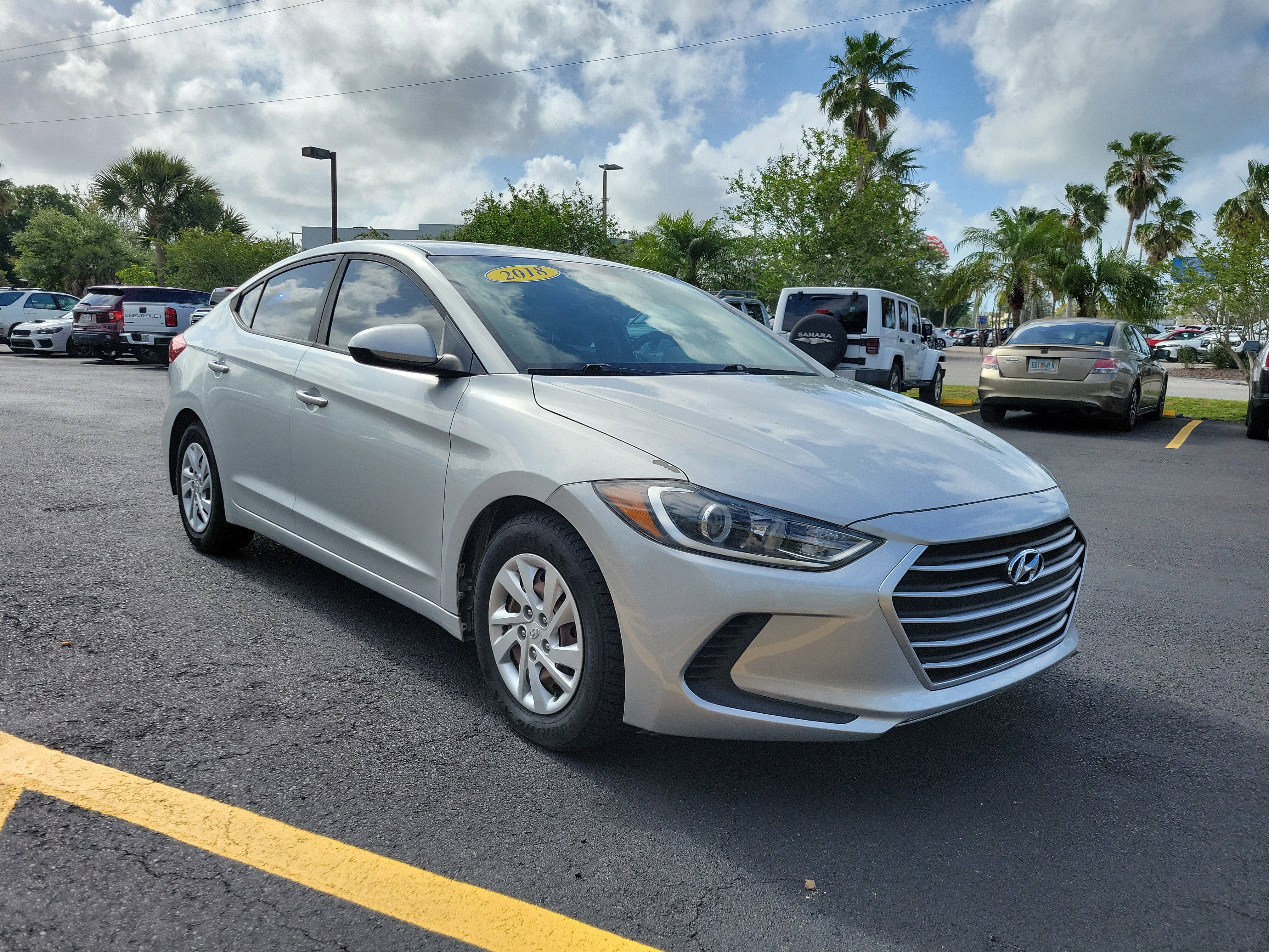 2018 Hyundai Elantra SE