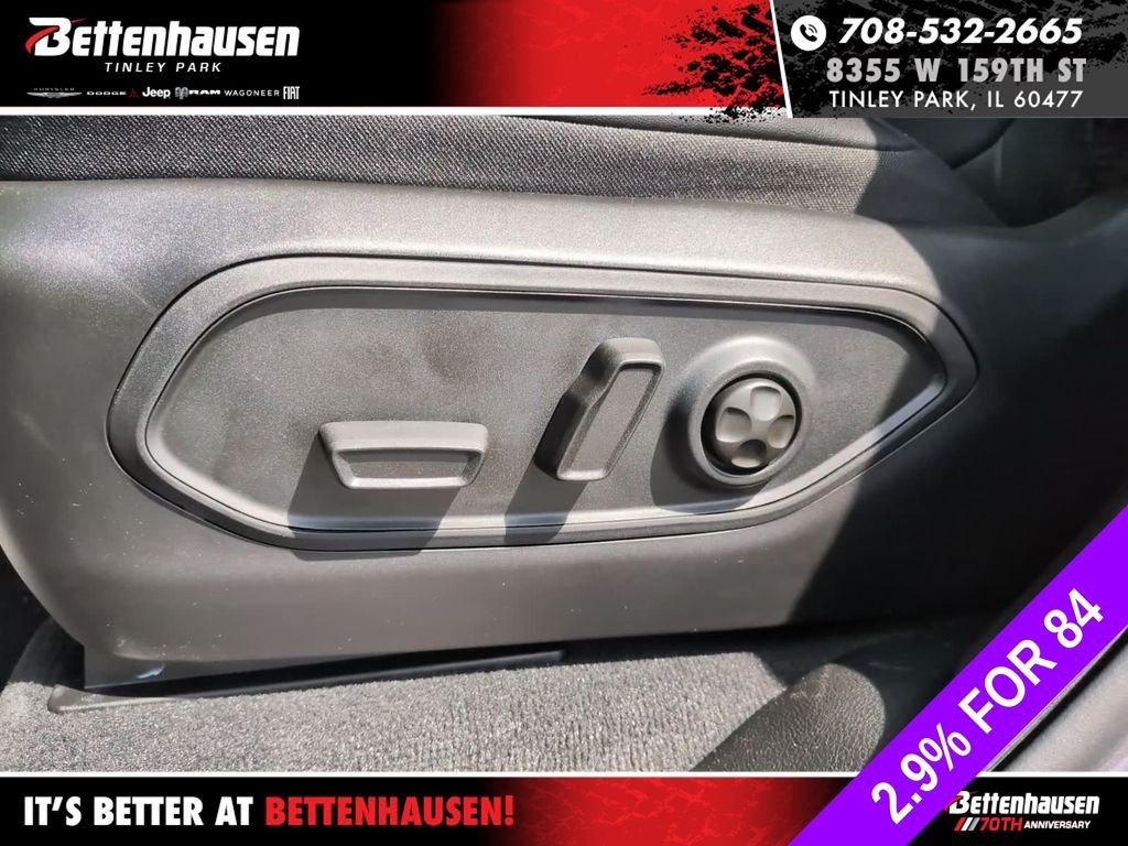 New 2026 Baltic Gray Metallic Clear-Coat Exterior Paint Jeep Limited Reserve image 21