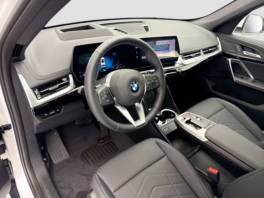 New 2026 Alpine White BMW xDrive28i image 9