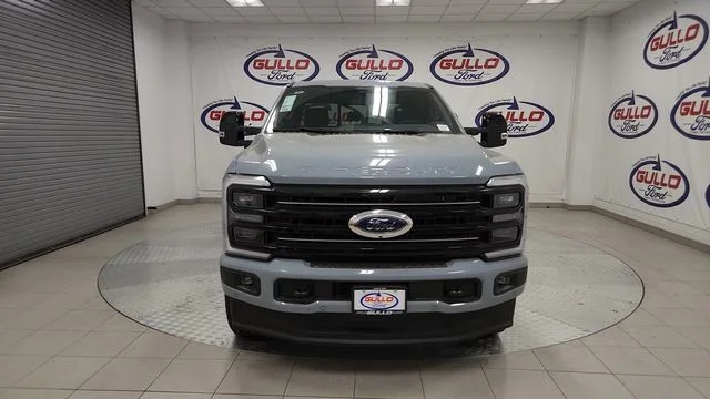 New 2026 Glacier Gray Metallic Tri-Coat Ford Platinum image 4