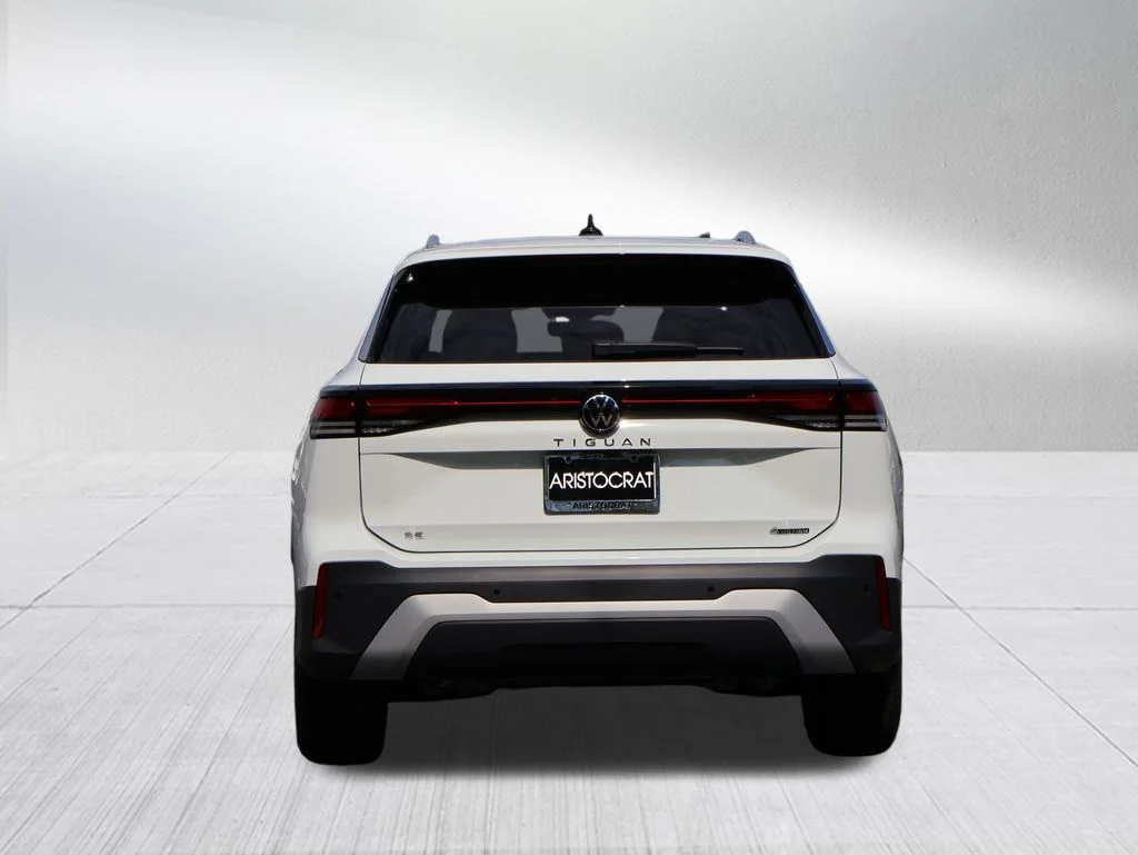 New 2026 White Volkswagen 2.0T SE image 33