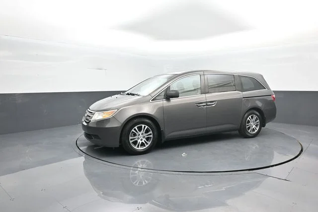 Used 2012 Polished Metal Metallic Honda EX-L image 4