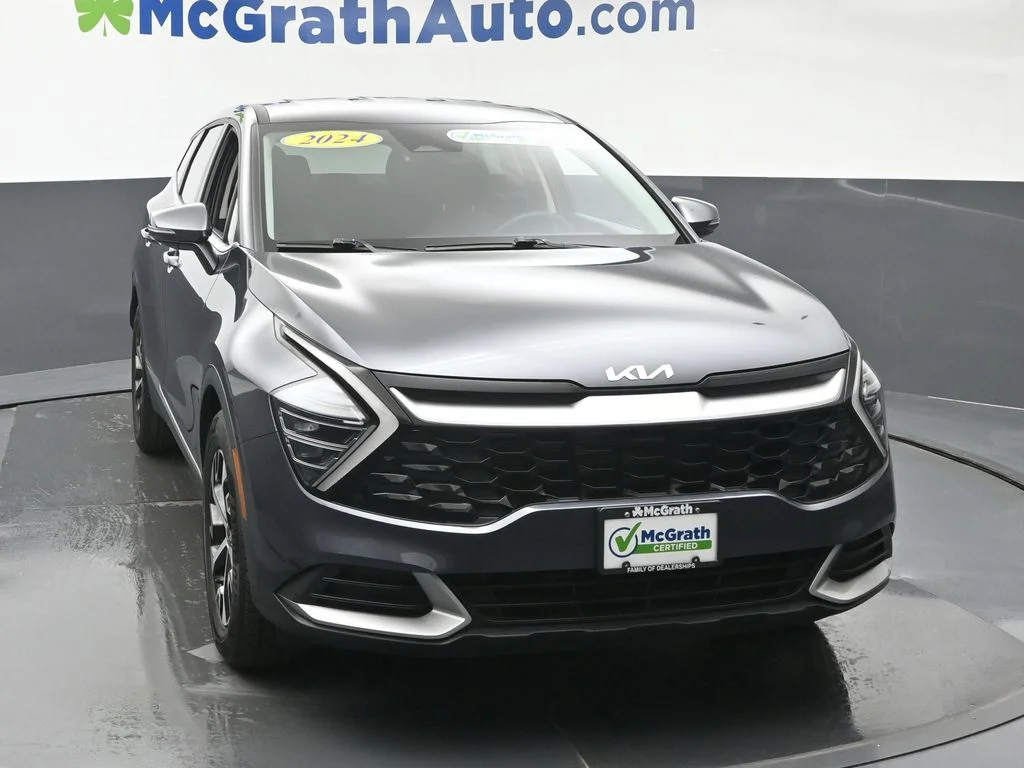 Used 2024 Gray Kia EX image 5