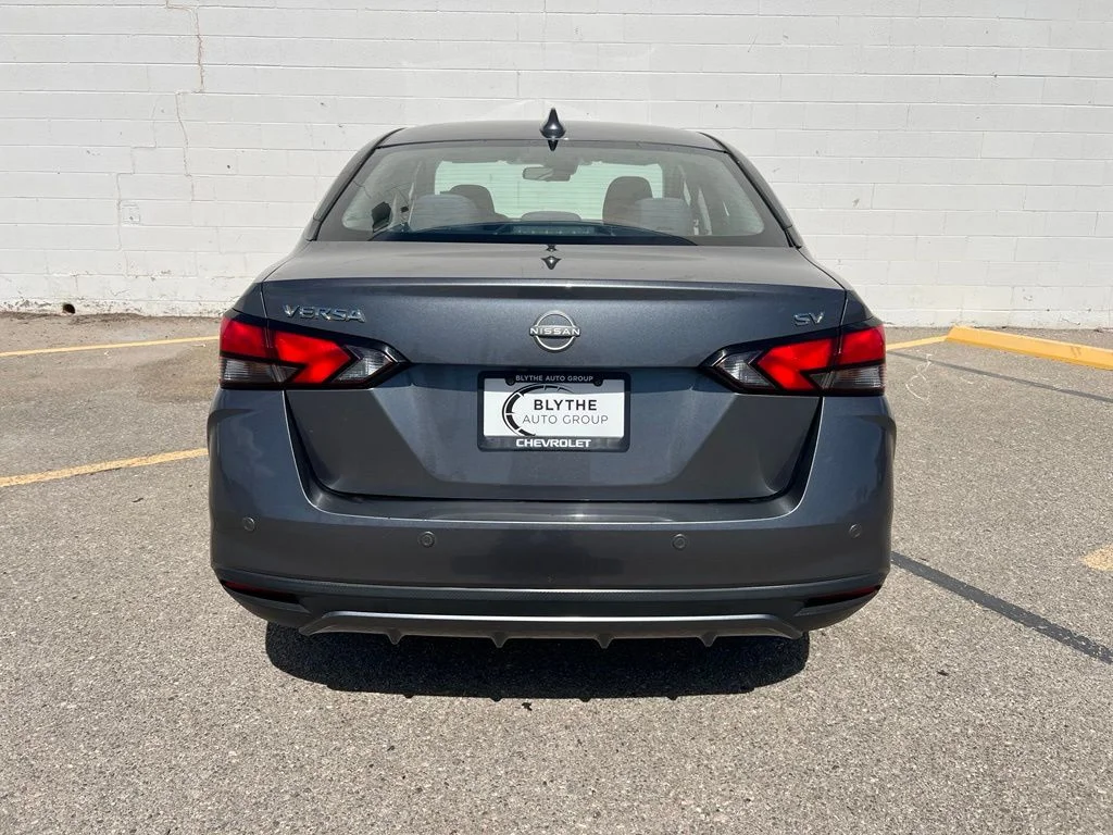 Used 2023 Gun Metallic Nissan 1.6 SV image 4
