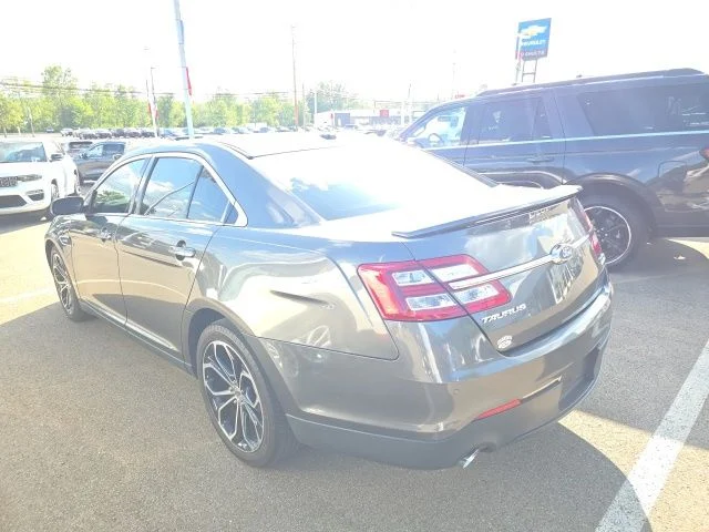 Used 2018 Gray Ford SHO image 8