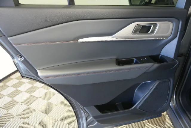 New 2026 Carbonized Gray Metallic Ford Active image 25