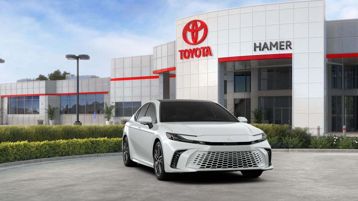New 2026 Wind Chill Pearl Toyota XSE image 30