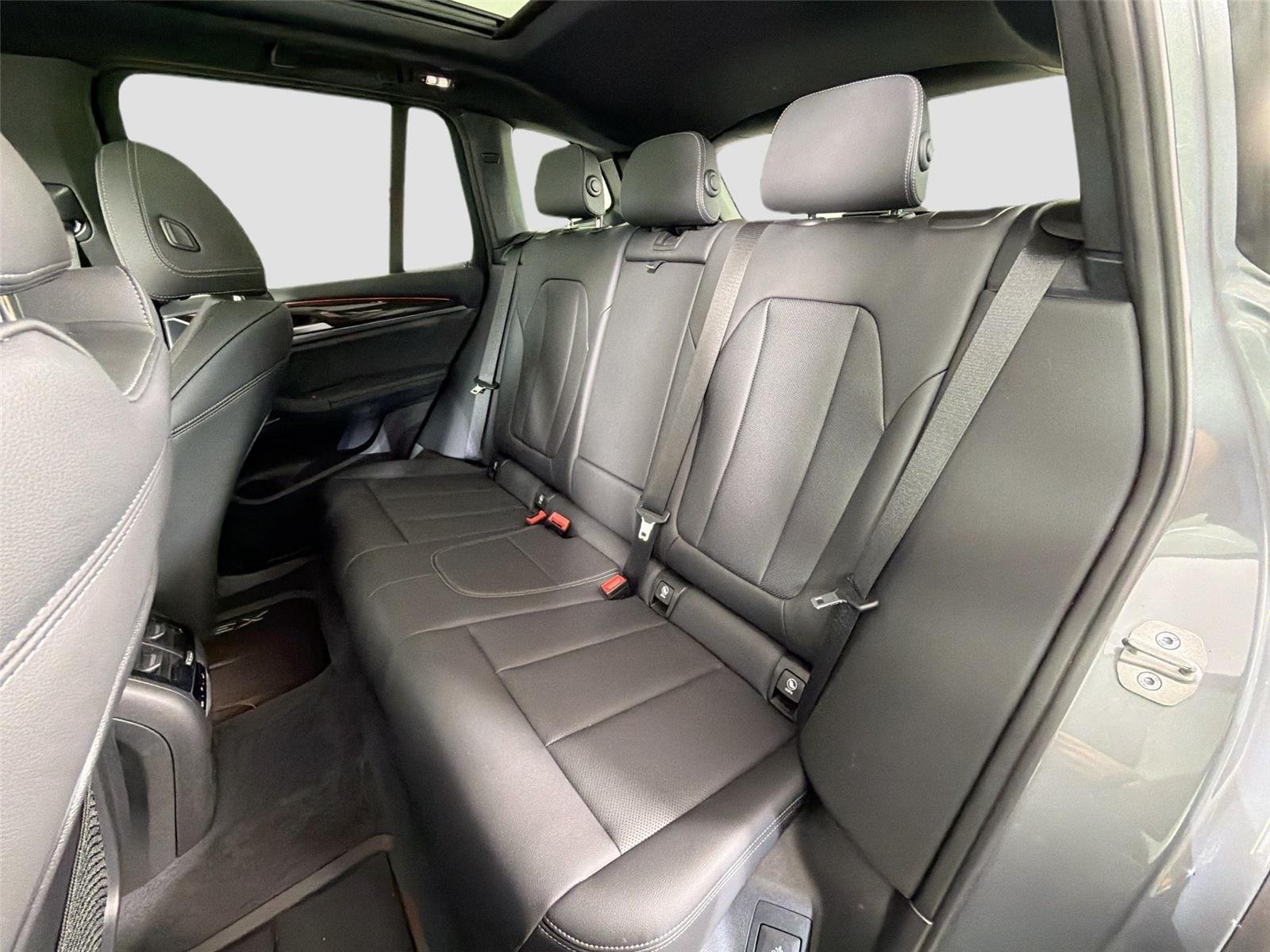 Used 2023 Skyscraper Gray Metallic BMW sDrive30i image 25
