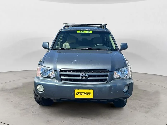 Used 2003 Toyota Highlander Base with VIN JTEHF21A030118831 for sale in Bend, OR