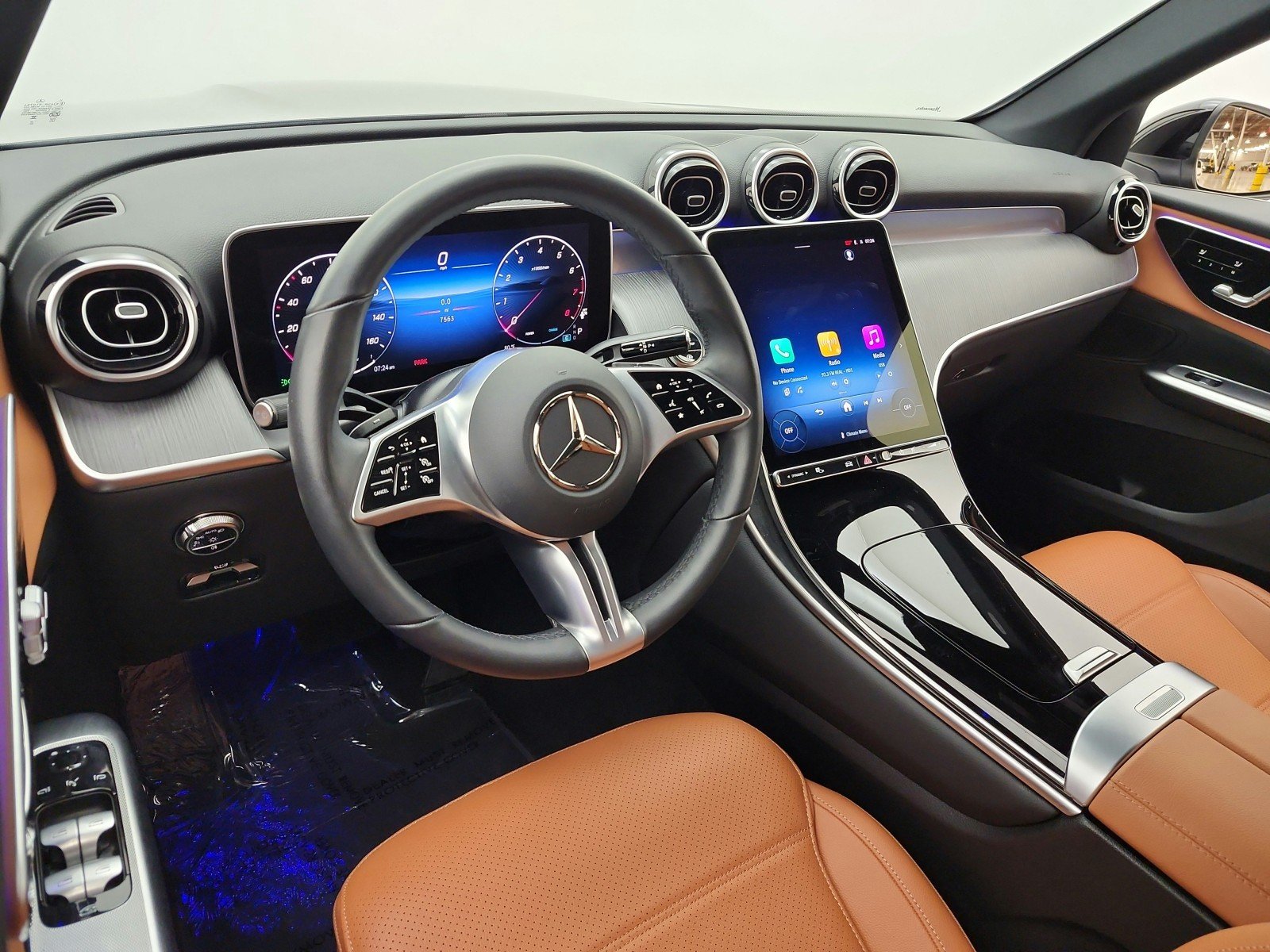 Certified Used 2026 Black Mercedes-Benz GLC 300 SUV image 14