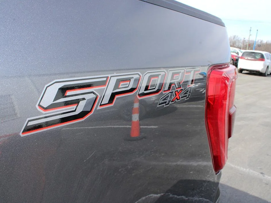2023 Ford F-150 XLT - Photo 9