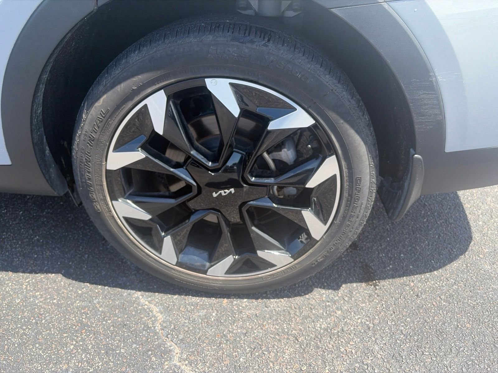 Used 2024 Gray Kia EX image 11