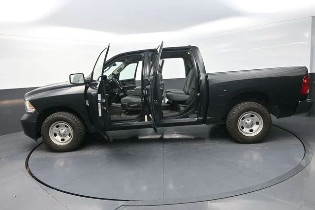 Used 2018 Black Ram Tradesman image 38