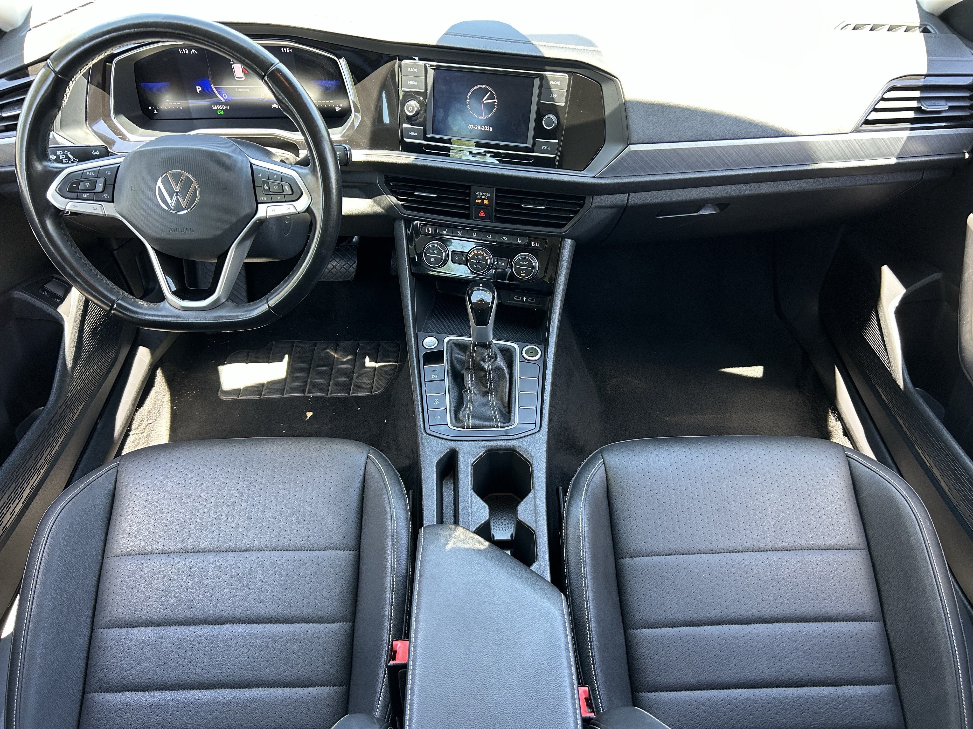 Used 2024 Black Volkswagen SE image 13
