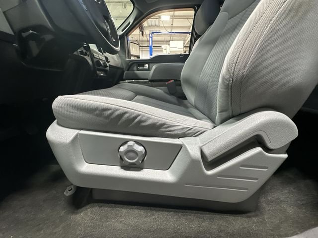 Used 2013 Silver Ford XL image 18
