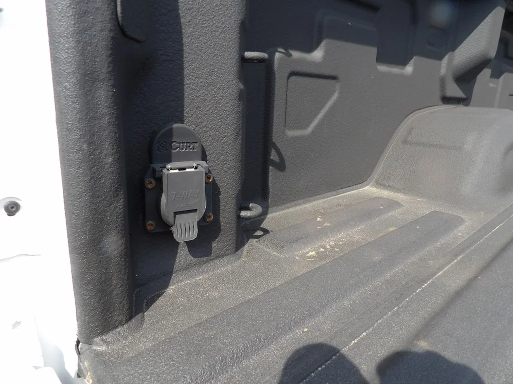 2024 GMC Sierra 3500HD Pro - Photo 10
