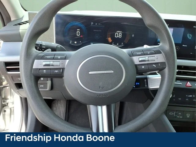 Used 2024 Silver Hyundai SEL image 21