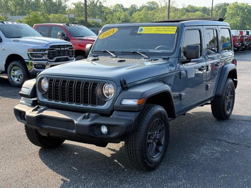 Used 2024 Anvil Clear Coat Jeep Sport S image 8