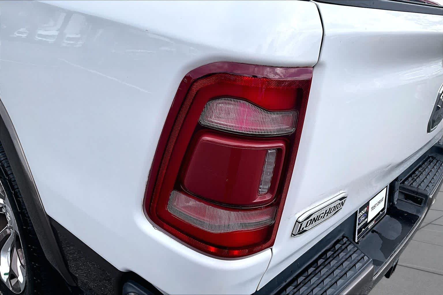 Used 2021 Ivory White Tri-Coat Pearlcoat Ram Longhorn image 28