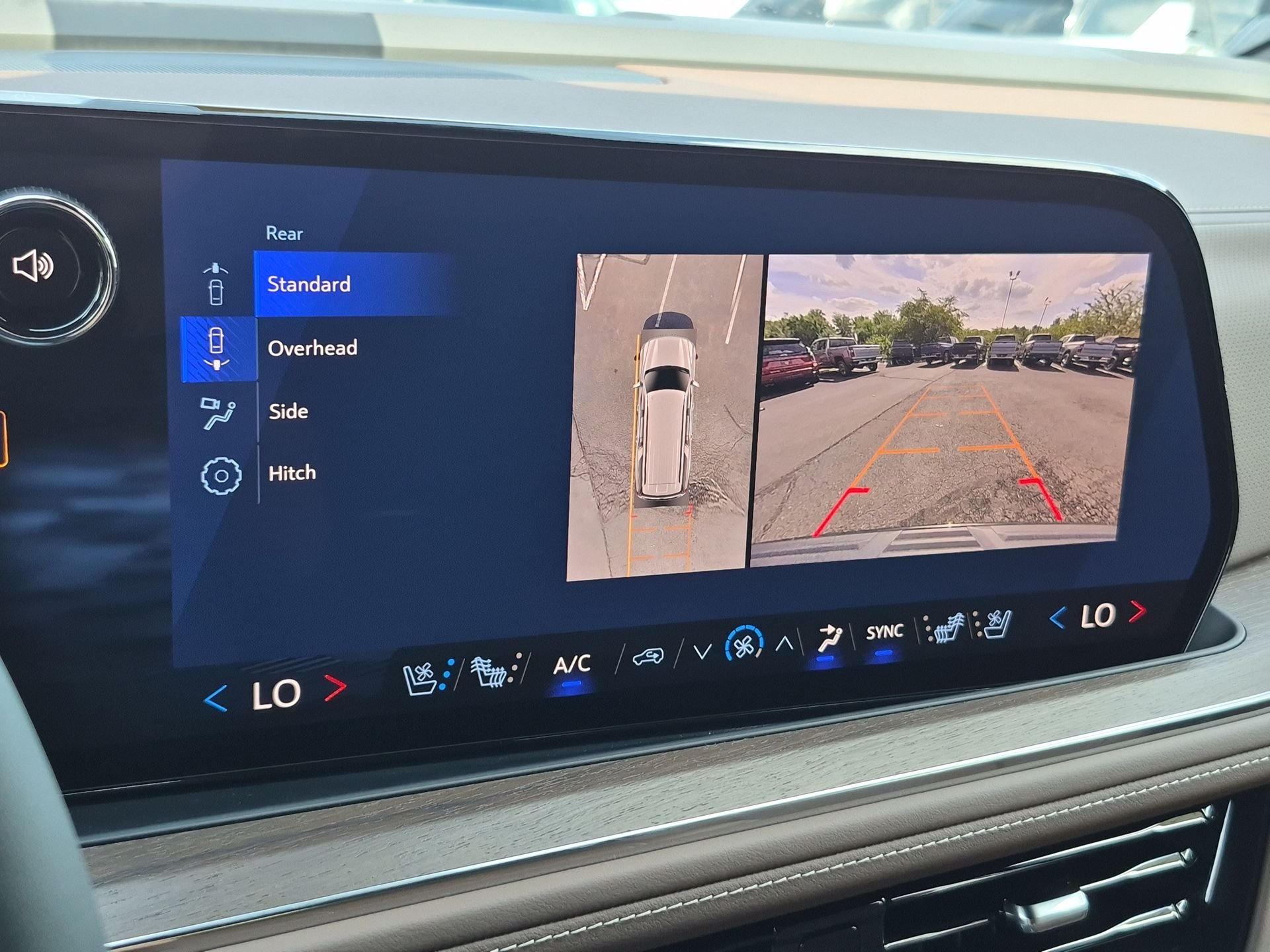 2026 Chevrolet Suburban High Country - Photo 53