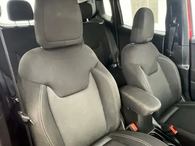Used 2021 Red Jeep Sport image 13