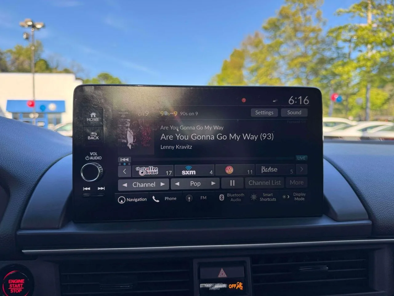 2024 Honda Pilot Elite - Photo 32