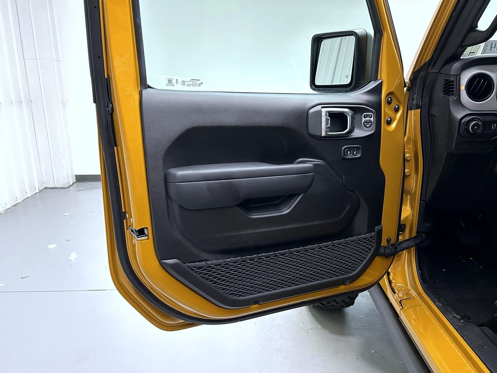New 2026 Goldilocks Jeep Willys image 9