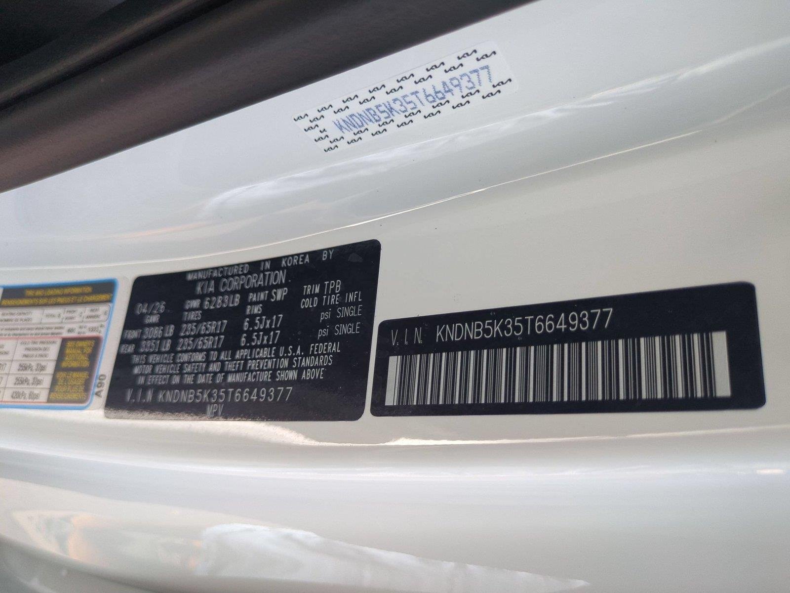 New 2026 Snow White Pearl Kia LXS image 42