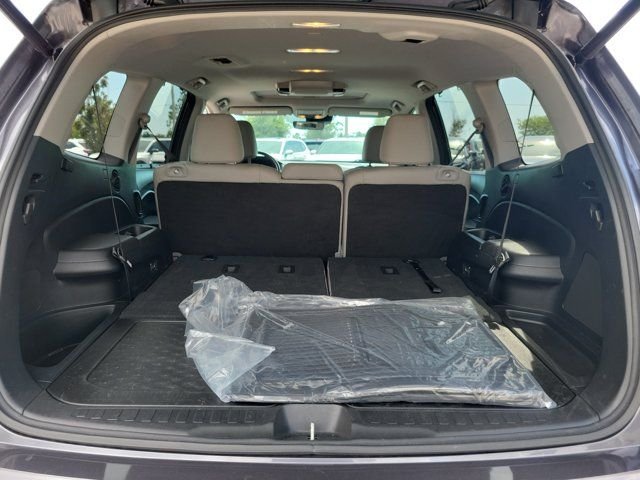 Used 2019 Modern Steel Metallic Honda Touring image 11