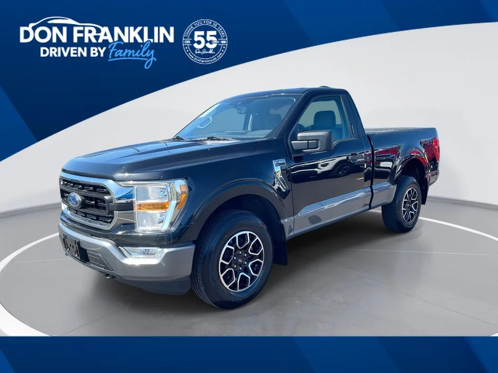 Used 2022 Black Ford XLT image 1