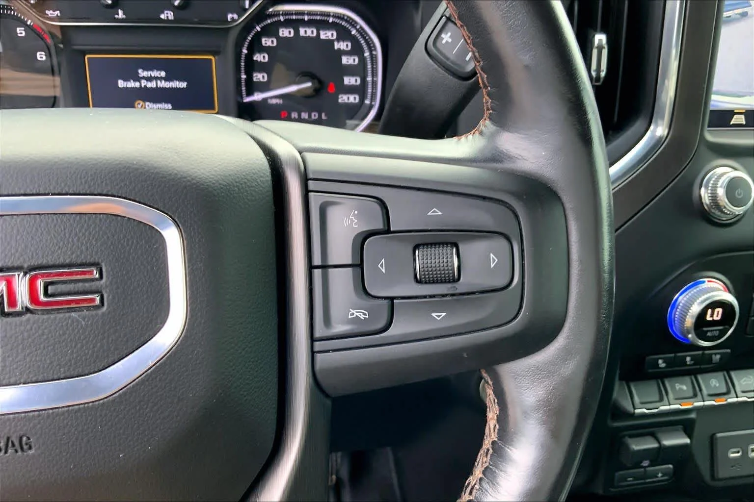 Used 2021 WHITE GMC AT4 image 22