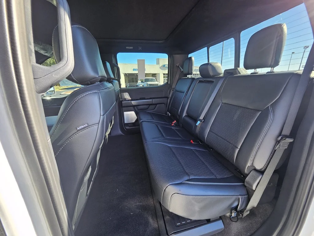 New 2026 Oxford White Ford Lariat® image 16