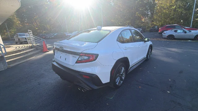 Used 2024 White Subaru Base image 5