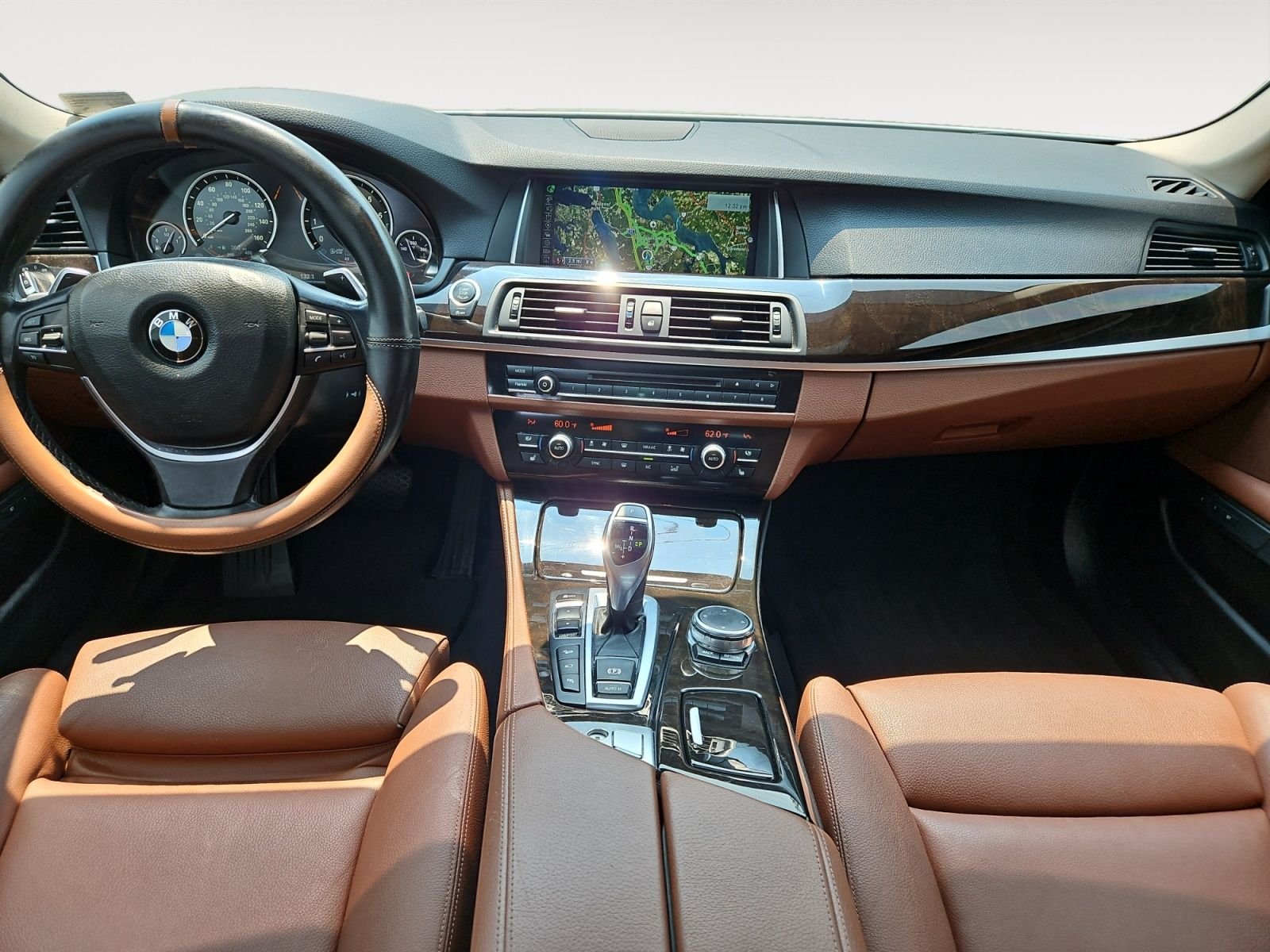 Used 2016 White BMW 535i xDrive image 10