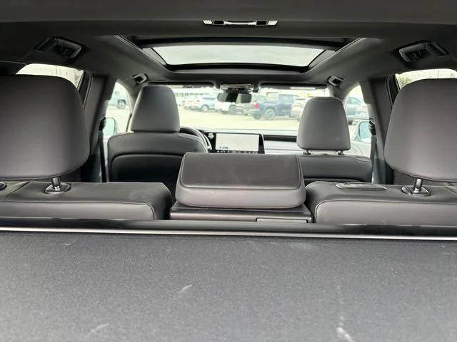 Used 2025 White Lexus 450h+ Luxury image 24