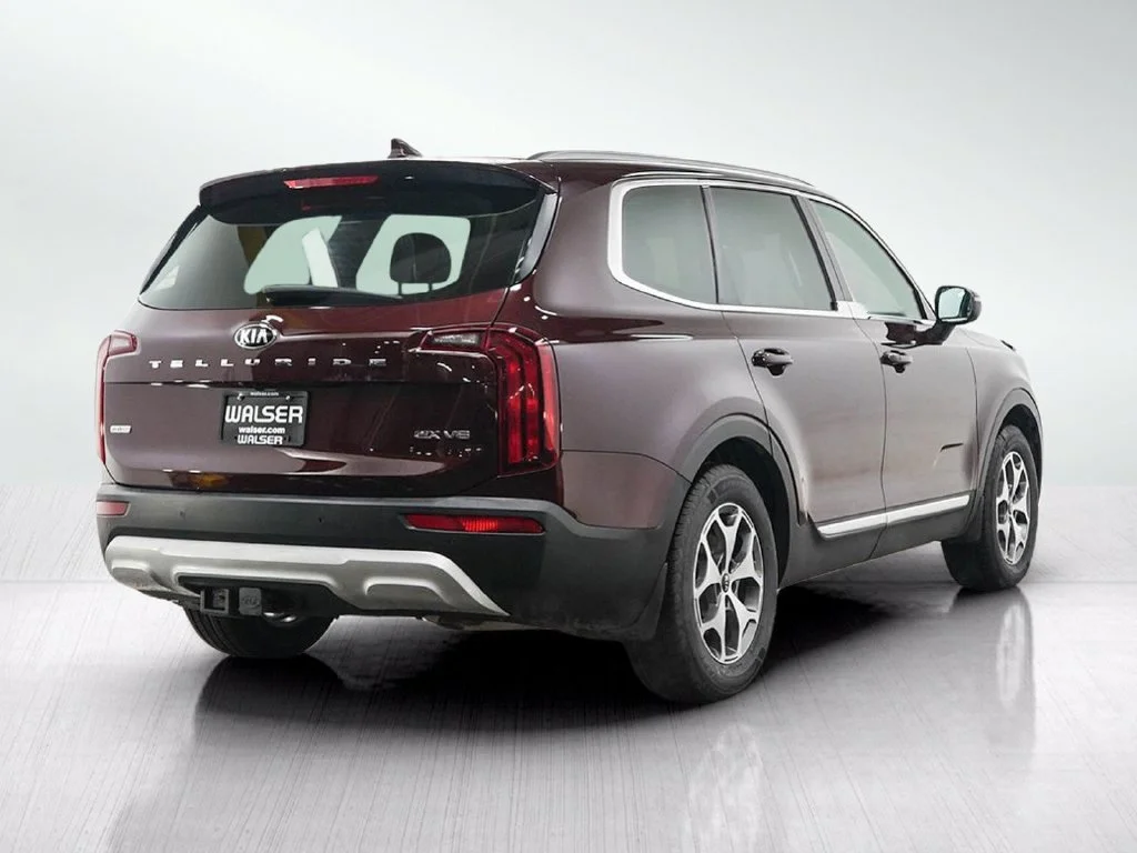 Used 2020 Maroon Kia EX image 5