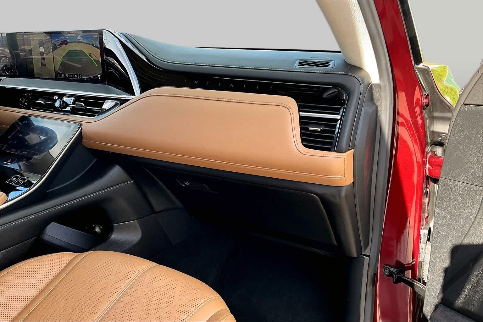 Used 2025 Coulis Red INFINITI SENSORY image 18