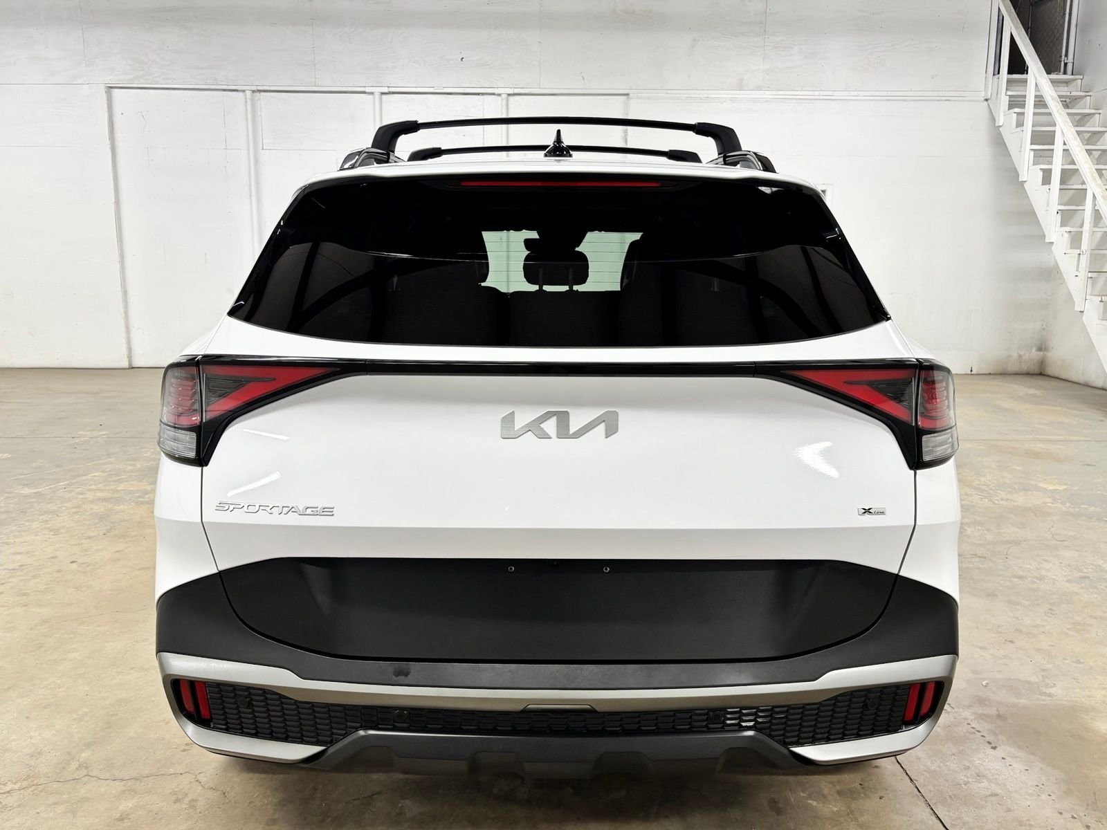 Used 2024 White Kia X-Line image 6