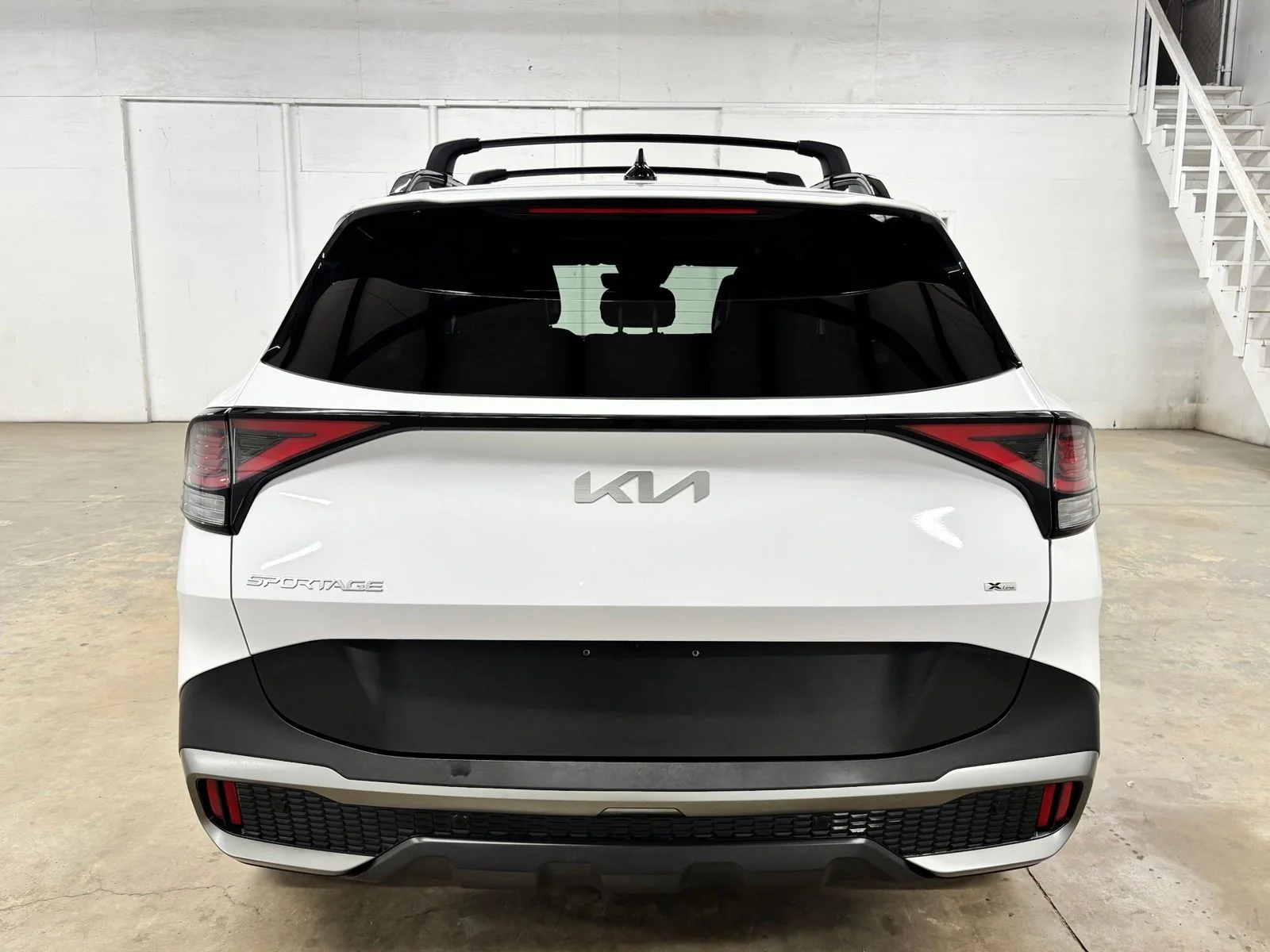 Used 2024 White Kia X-Line image 6