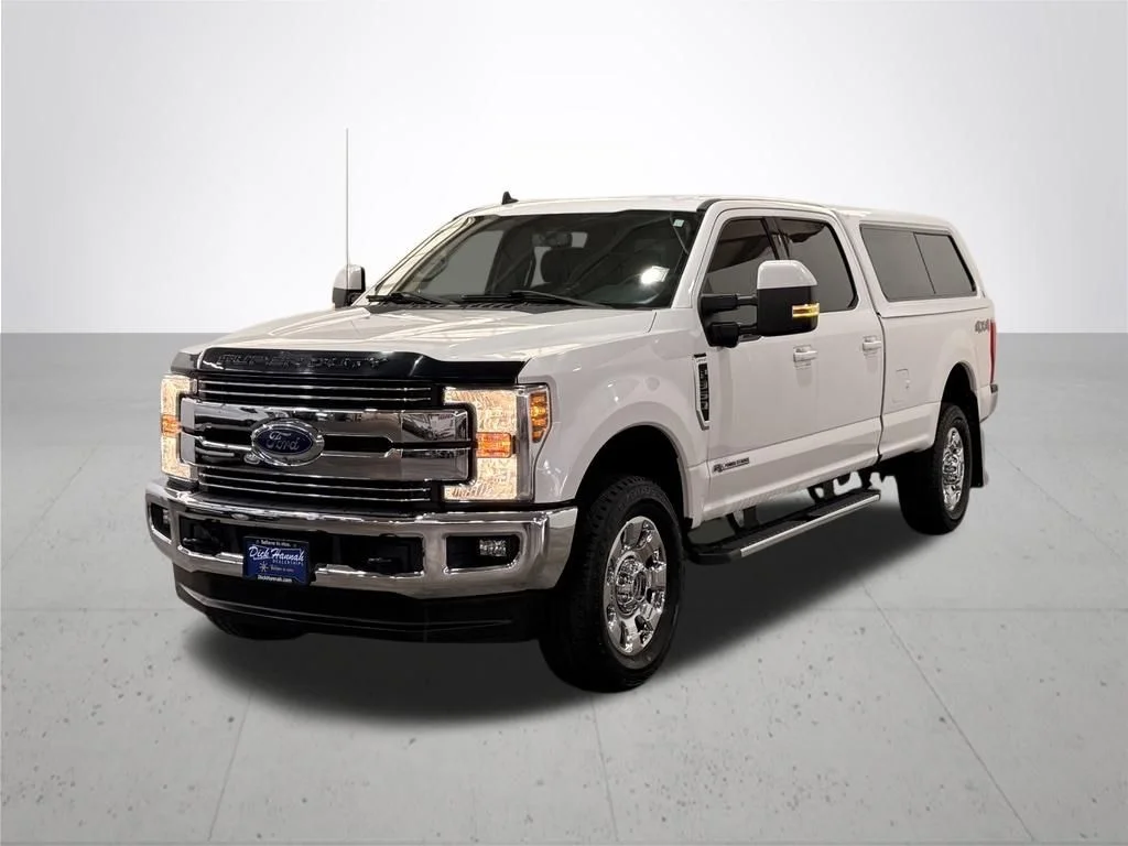 Used 2019 White Ford Lariat image 2