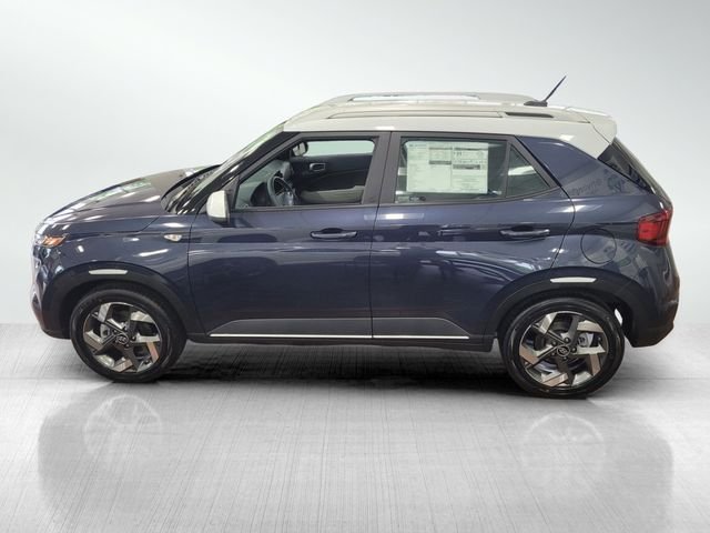 2025 Hyundai Venue Limited - Photo 9