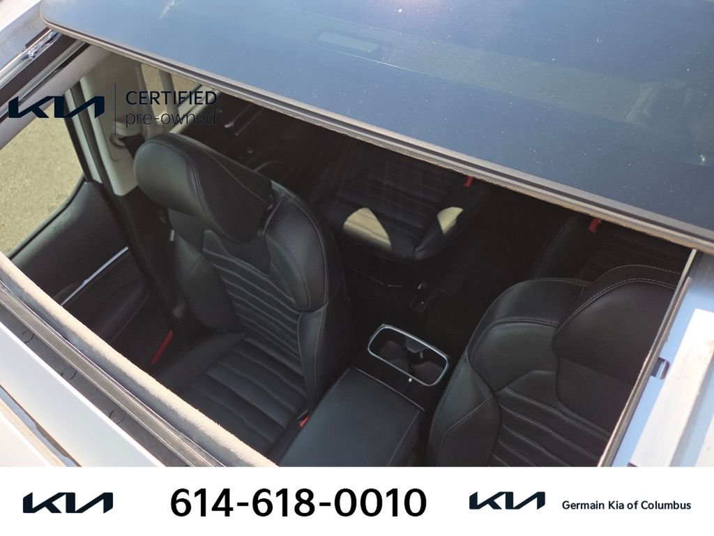 Used 2024 White Kia SX-Prestige image 36